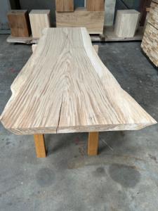 PLATEAU DE TABLE LIVE EDGE CHENE 