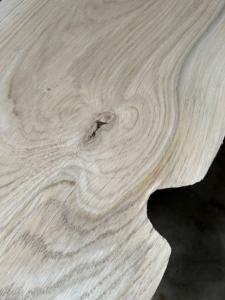 PLATEAU DE TABLE LIVE EDGE CHENE 